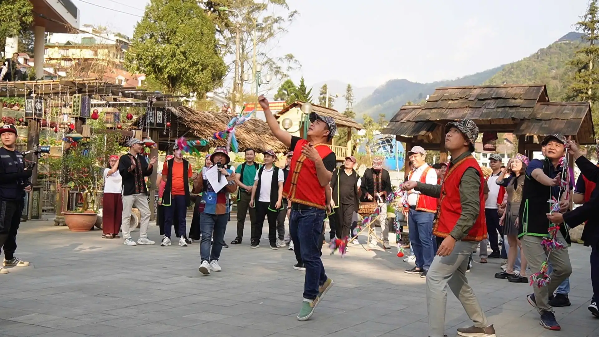 Lào Cai: Sa Pa phát huy di sản văn hoá thu hút khách du lịch, tạo sinh kế bền vững