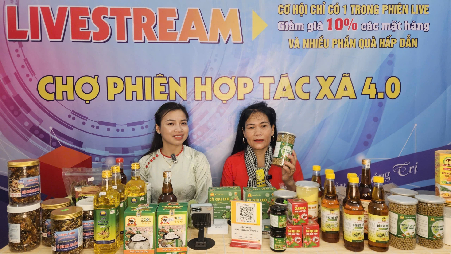 Thúc đẩy kinh tế tập thể qua mô hình chợ phiên livestream