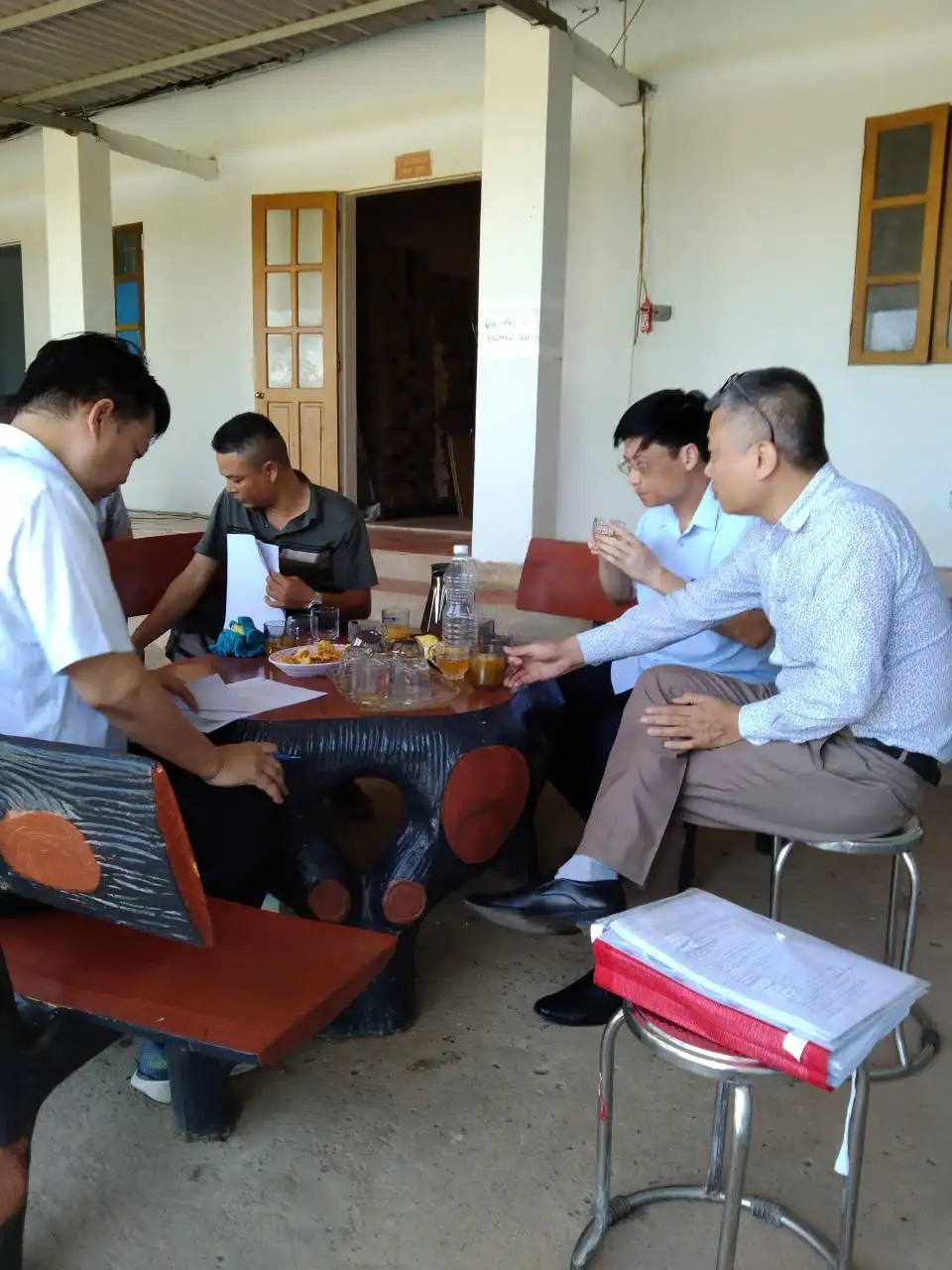 Khảo sát, đánh giá Hợp tác xã tham gia Chương trình “Hợp tác xã liên kết với hộ nông dân để phát triển kinh tế và thoát nghèo bền vững” của Quỹ Thiện Tâm