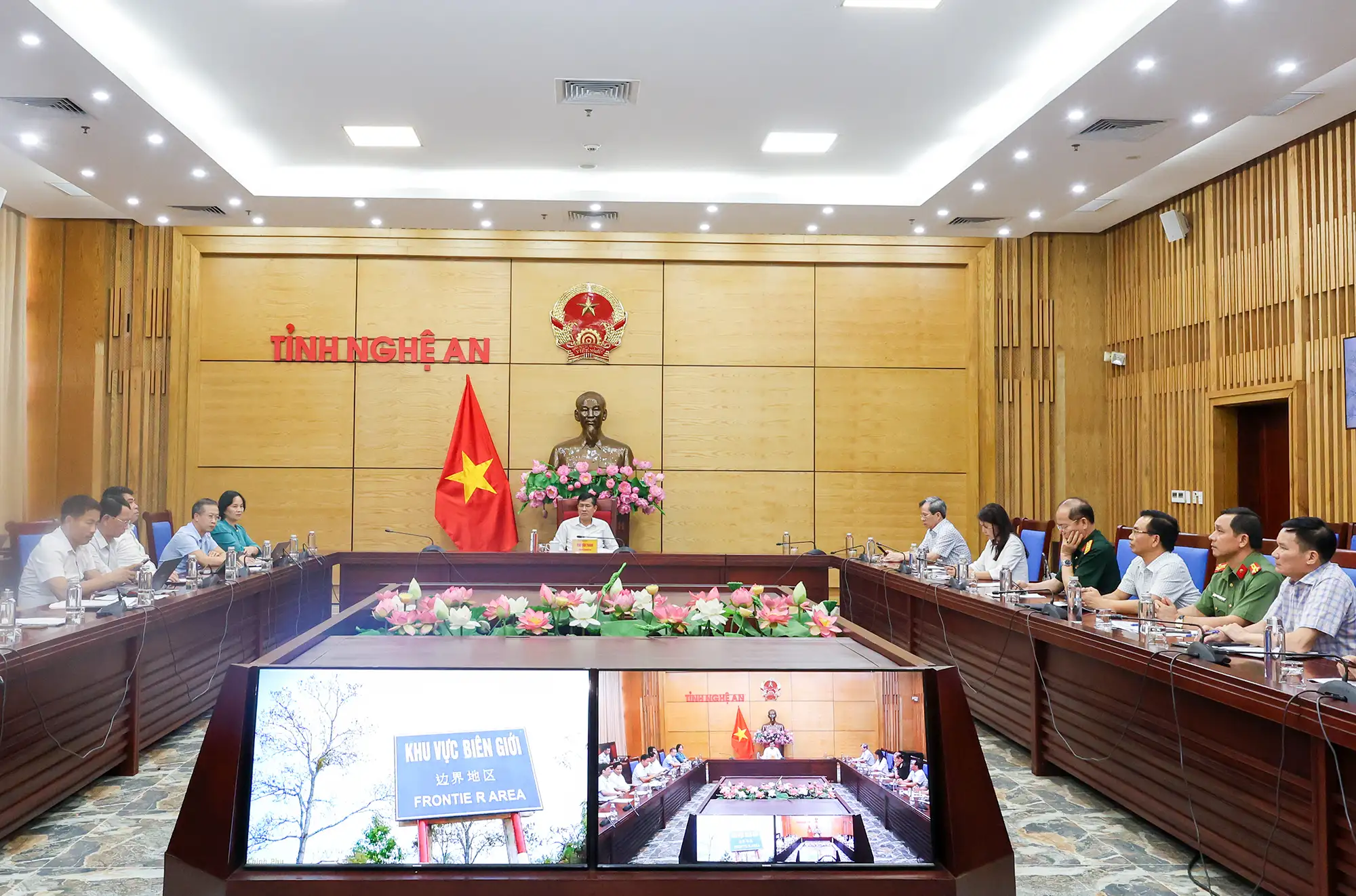 Hội nghị trực tuyến thúc đẩy triển khai Chương trình MTQG xây dựng nông thôn mới, giảm nghèo bền vững và phát triển kinh tế – xã hội vùng đồng bào dân tộc thiểu số và miền núi giai đoạn 2026 -2035