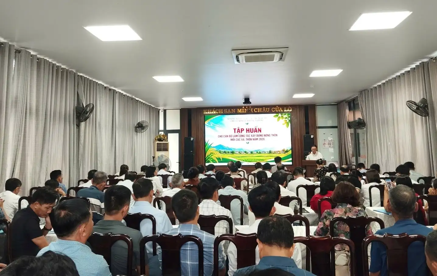 Công tác tập huấn cho cán bộ cấp sơ sở đóng vai trò quan trọng trong việc phổ biến, triển khai các nội dung của Chương trình Mục tiêu quốc gia giai đoạn 2026-2035 tại tỉnh Nghệ An